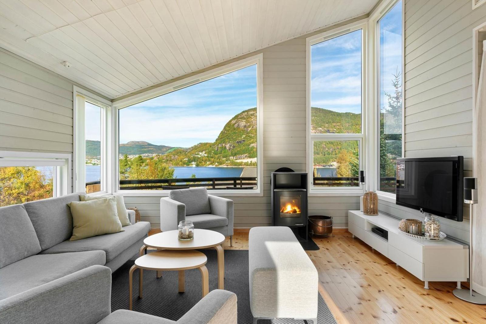 요플란드 Charming House Located By The Fjord With The Pultpitrock Within Short Distance 빌라 외부 사진
