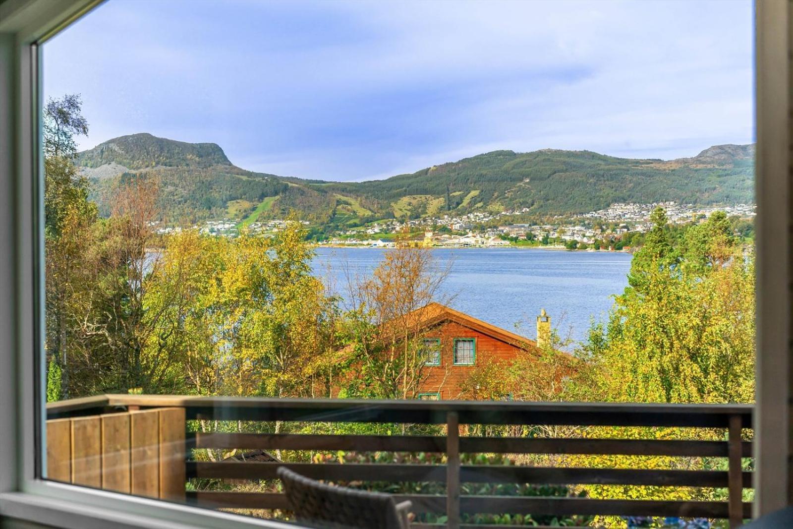요플란드 Charming House Located By The Fjord With The Pultpitrock Within Short Distance 빌라 외부 사진