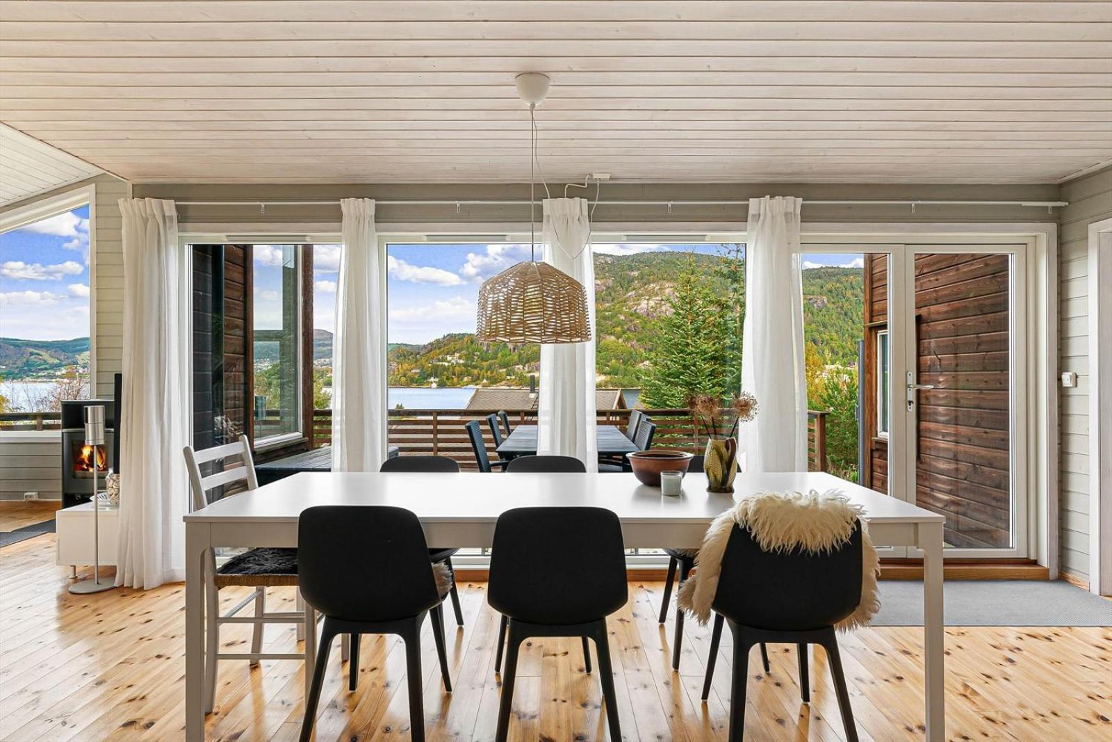 요플란드 Charming House Located By The Fjord With The Pultpitrock Within Short Distance 빌라 외부 사진