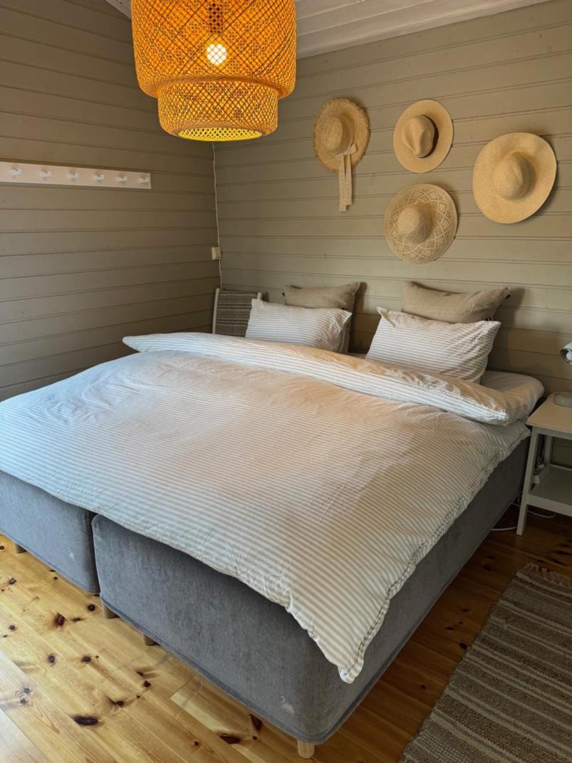 요플란드 Charming House Located By The Fjord With The Pultpitrock Within Short Distance 빌라 외부 사진