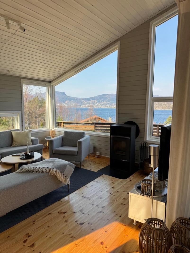 요플란드 Charming House Located By The Fjord With The Pultpitrock Within Short Distance 빌라 외부 사진