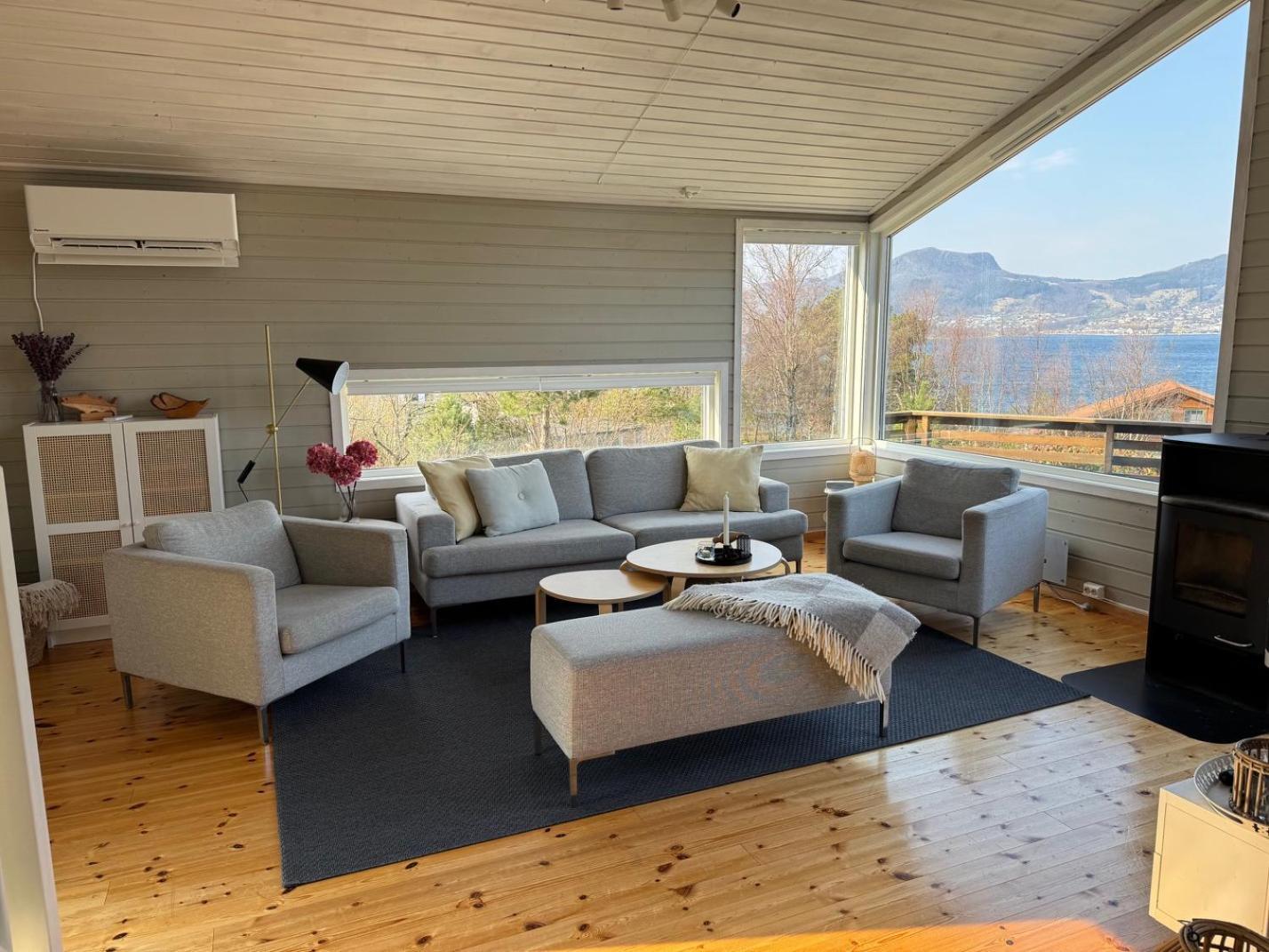 요플란드 Charming House Located By The Fjord With The Pultpitrock Within Short Distance 빌라 외부 사진